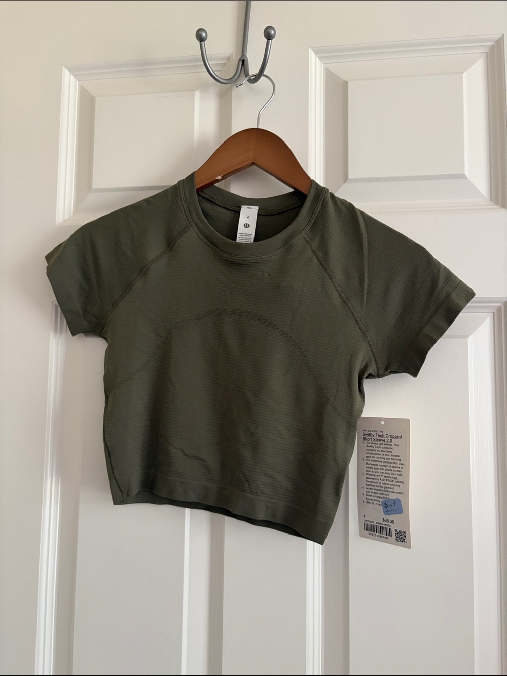 lululemon athletica Olive Green Short Sleeve Cropped Tee